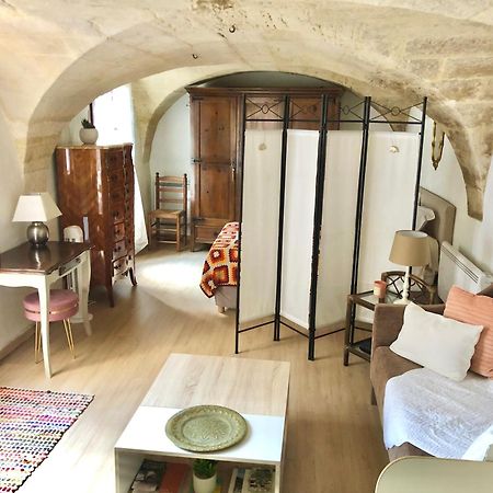 Uzès Petit Loft Sur Jardin En Centre-Ville מראה חיצוני תמונה