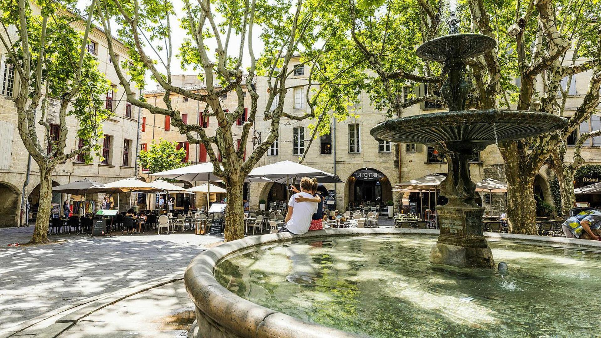 Uzès Petit Loft Sur Jardin En Centre-Ville מראה חיצוני תמונה
